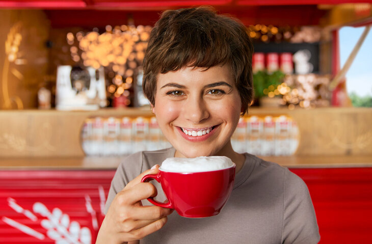 Latte w domu jak z kawiarni? Wybierz odpowiednie mleko roślinne do kawy